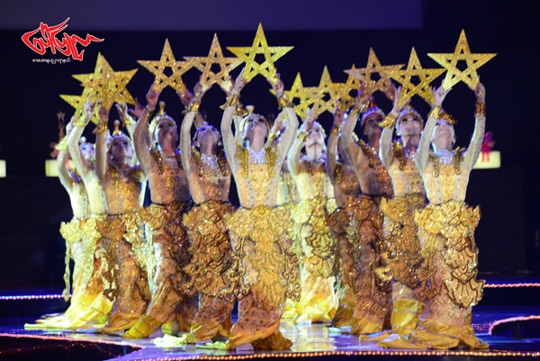 ၂၀၁၂ခုႏွစ္ အတြက္ ၿမန္မာရုပ္ရွင္ထူးခၽြန္ဆု အခမ္းအနား ဖြင့္ပြဲၿမင္ကြင္း
