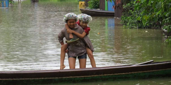 ခႏၲီးျမိဳ႔အနိမ့္ပိုင္း၄ရပ္ကြက္သို႔ခ်င္းတြင္းျမစ္ေရတတိယအၾကိမ္ဝင္ေရာက္ရာ ေျပာင္းေရြ႕ ေနထိုင္သူမ်ားအတြက္ ကယ္ဆယ္ေရးစခန္း၃ခုဖြင့္ထား