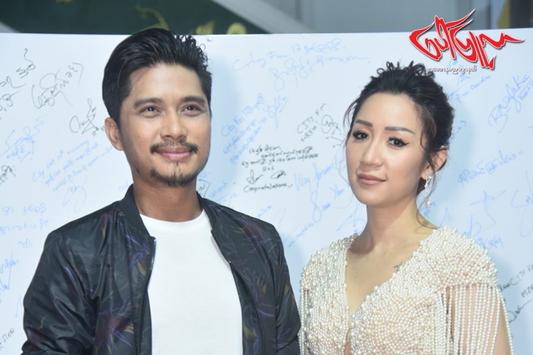 အေကာင္းဆုံးျဖစ္ဖုိ႔ သူမ်ားကုိ မေဝဖန္ဘဲ ကုိယ္ကိုယ္ကုိယ္ျပင္ဆင္ဖုိ႔ အေရးႀကီးတယ္ ဆုိတဲ့အဆုိေတာ္ Rဇာနည္