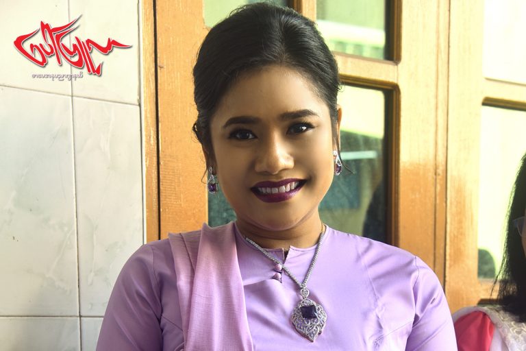 ဖခင္ျဖစ္သူရဲ႕ ရြာမွာ ေစတီတည္ၿပီး တစ္ႏွစ္တစ္ခါဘုရားပြဲ အလွဴလုပ္ေပးမယ့္ ေရႊရည္သိန္းတန္