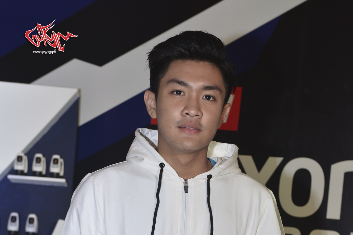 အႏုပညာအလုပ္ေတြကို ဒီထက္ေကာင္းေအာင္ လုပ္ခ်င္ပါတယ္ဆုိတဲ့ ဘုန္းမင္းေနလ Popular