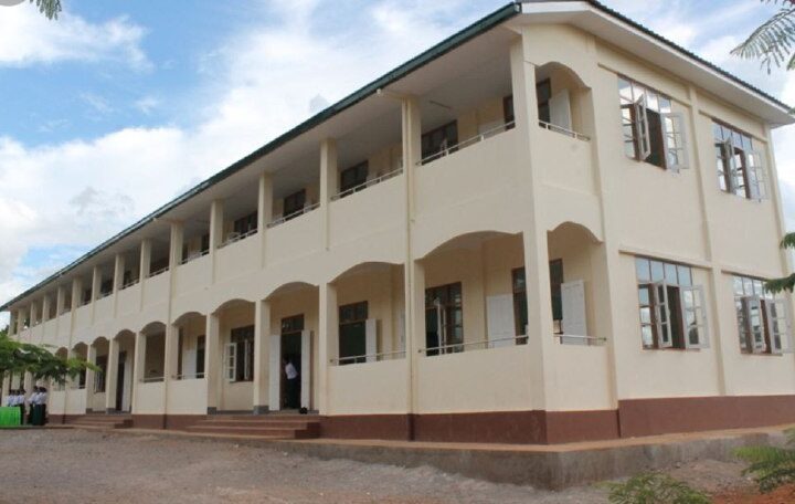 လွိုင်ကော်မြို့နယ်တွင် ကျောင်းဆရာ ၊ ဆရာမ (၆) ဦး ဖမ်းဆီးခေါ်ဆောင်ခံရကာ အဆက်အသွယ် ပြတ်နေ