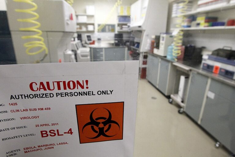 အမေရိကန် ဇီဝဓာတ်ခွဲခန်းများ လုံခြုံရေးစည်းမျဉ်းများကိုချိုးဖောက်ဟုဆို