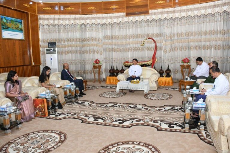 နစက အဖွဲ့ဝင် ဒုတိယဝန်ကြီးချုပ်က မြန်မာနိုင်ငံဆိုင်ရာ အိန္ဒိယ သံအမတ်ကြီးအား လက်ခံတွေ့ဆုံ