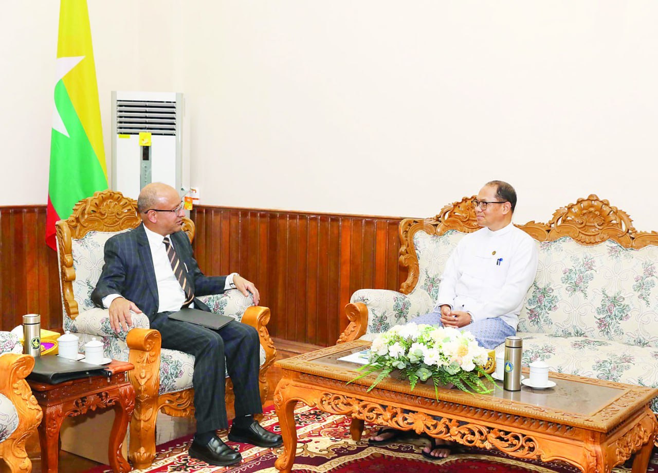 နီပေါ သံအမတ်ကို နိုင်ငံခြားရေးပြည်ထောင်စုဝန်ကြီး လက်ခံတွေ့ဆုံ